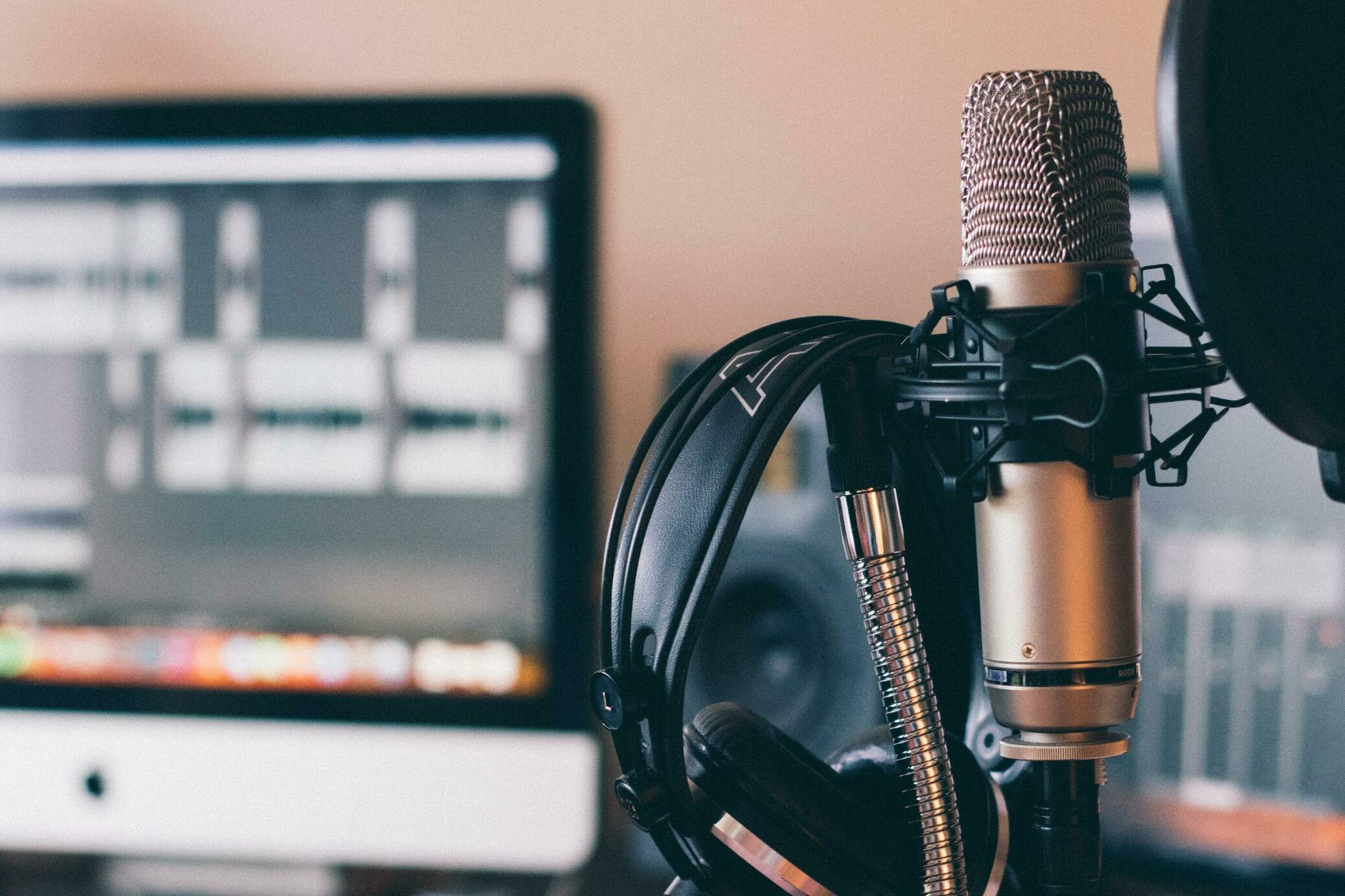 Features in podcast hosting platform